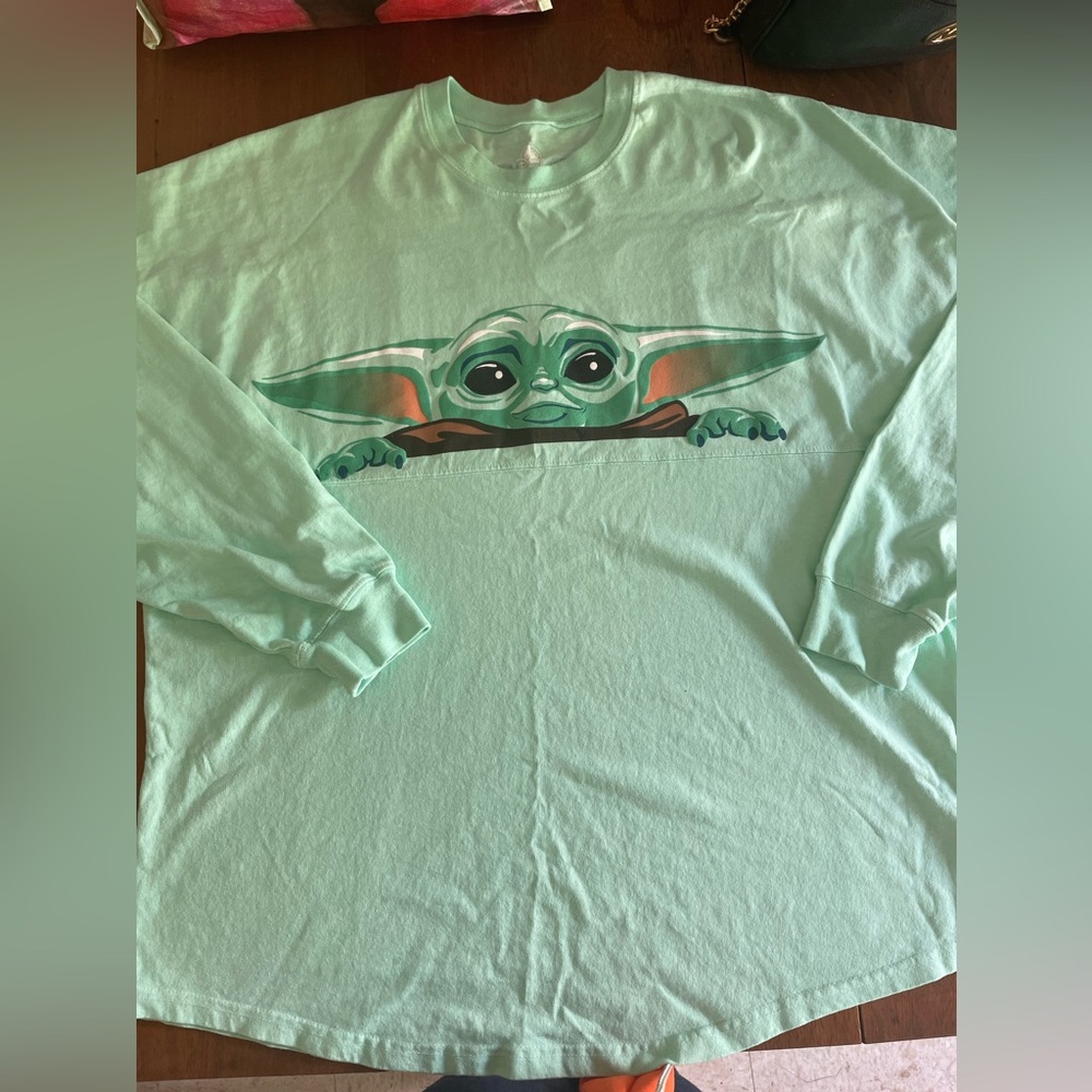 Disney spirit Jersey. The Mandalorian size Medium